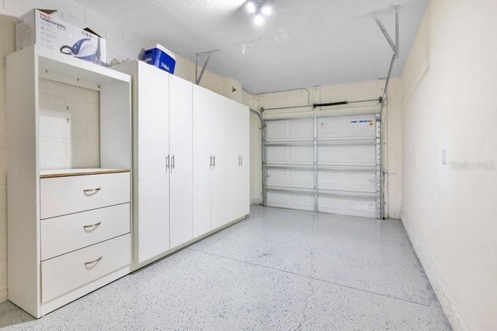 Image No.20-3 Bed Townhouse for sale