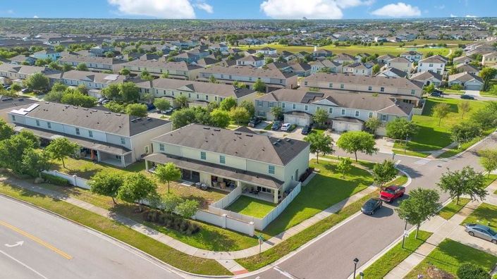 Image No.30-3 Bed Townhouse for sale