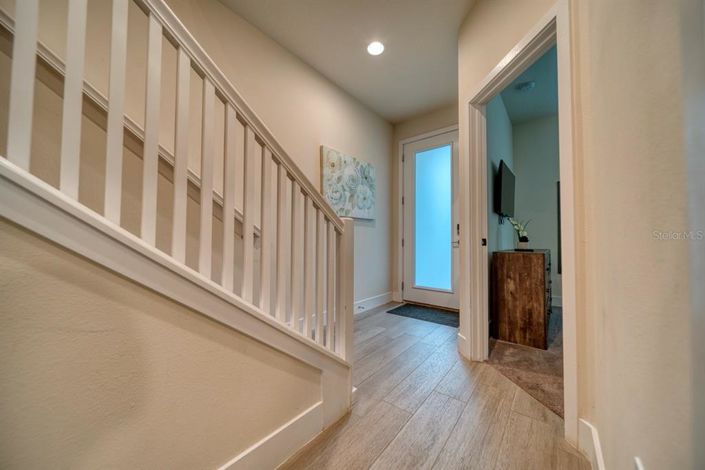 Image No.28-3 Bed Townhouse for sale