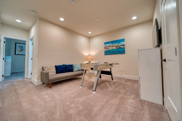 Image No.29-3 Bed Townhouse for sale