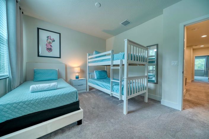 Image No.40-3 Bed Townhouse for sale