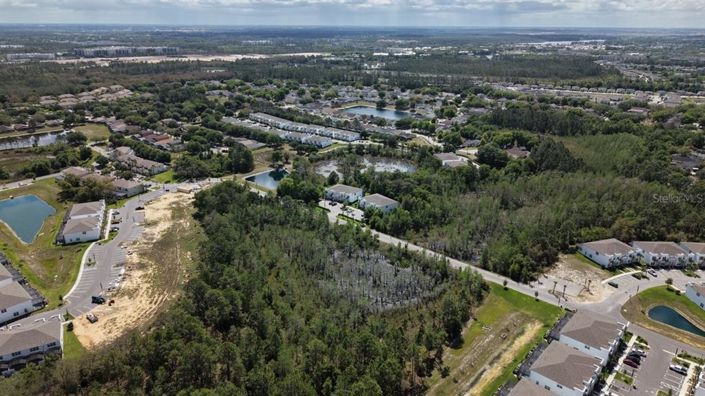 Image No.50-3 Bed Townhouse for sale