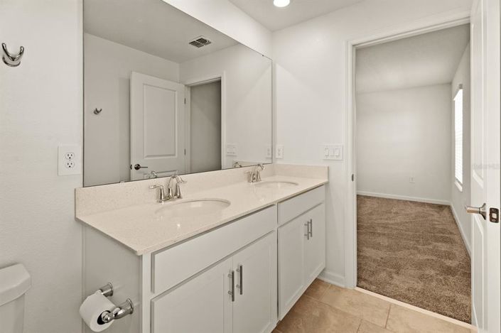 Image No.26-3 Bed Townhouse for sale