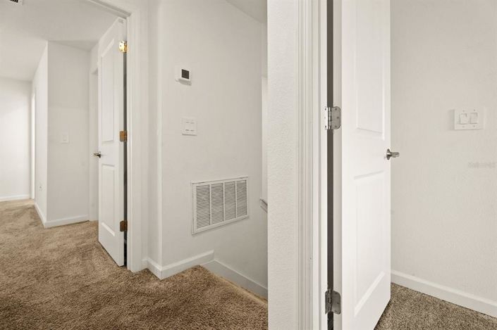 Image No.31-3 Bed Townhouse for sale