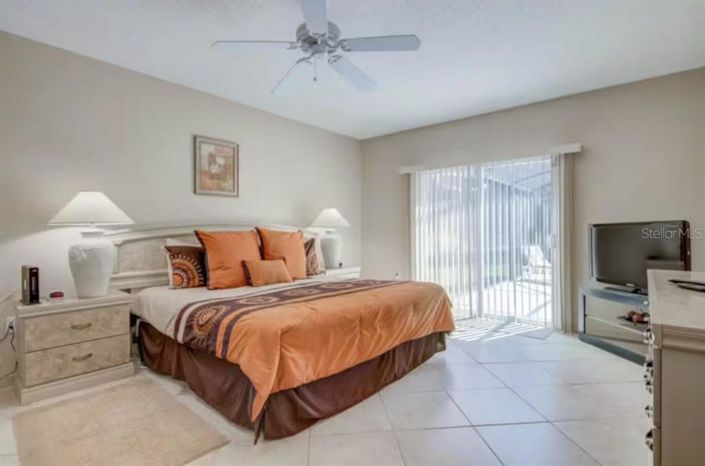 Image No.13-5 Bed House for sale