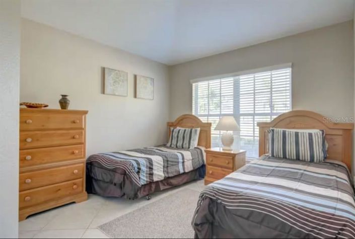 Image No.14-5 Bed House for sale