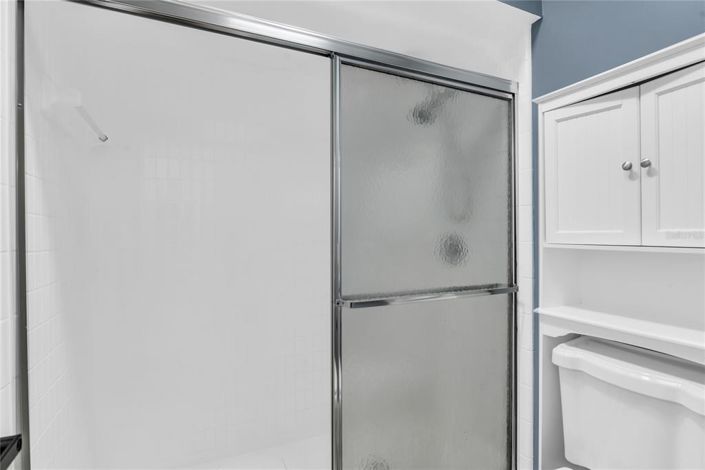 Image No.21-2 Bed Townhouse for sale