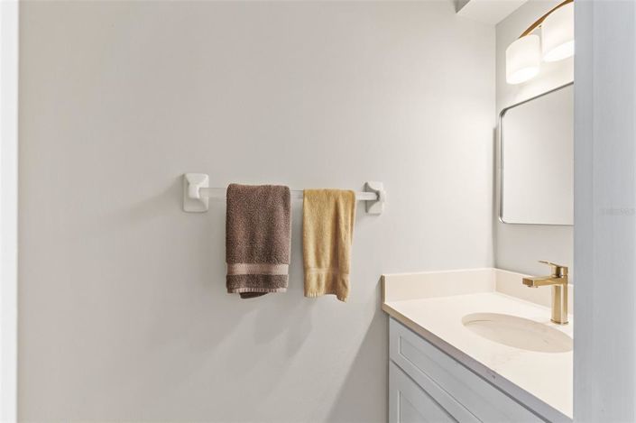 Image No.46-5 Bed House for sale