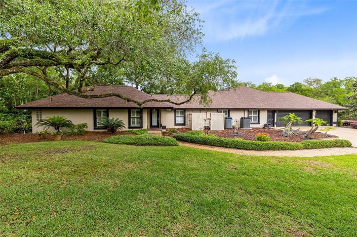 Image No.51-5 Bed House for sale