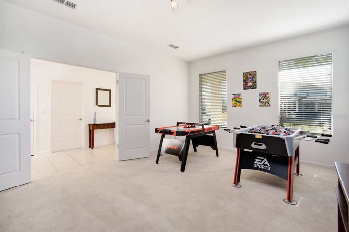 Image No.11-5 Bed House for sale