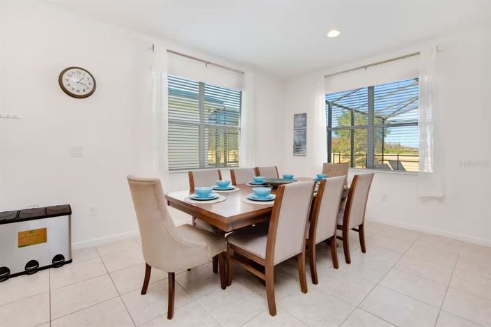 Image No.12-5 Bed House for sale