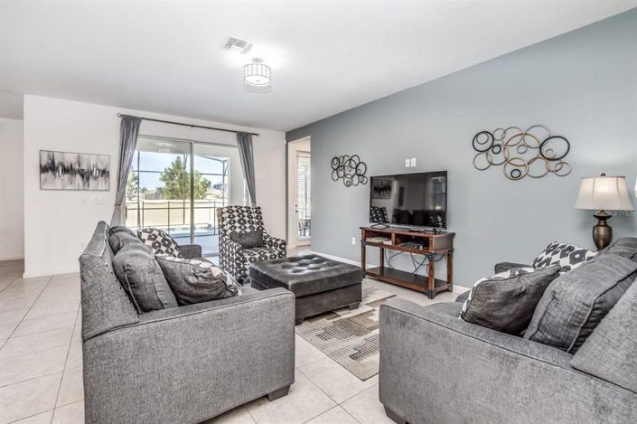 Image No.25-5 Bed House for sale