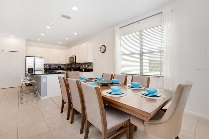 Image No.6-5 Bed House for sale