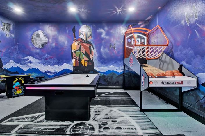 Image No.17-10 Bed House for sale