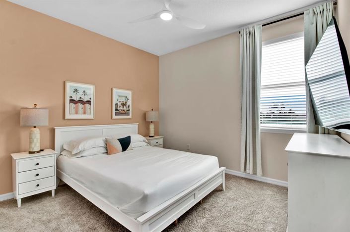 Image No.26-10 Bed House for sale