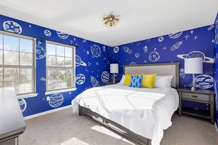 Image No.24-8 Bed House for sale