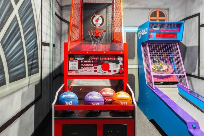 Image No.11-6 Bed House for sale