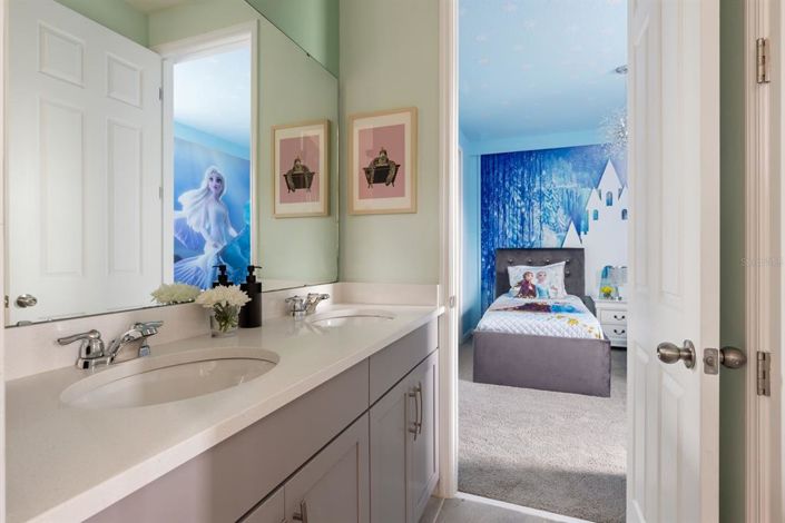 Image No.22-9 Bed House for sale