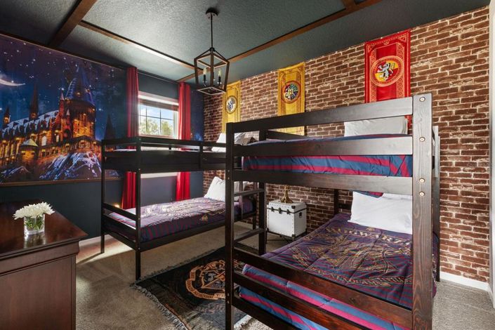 Image No.26-9 Bed House for sale