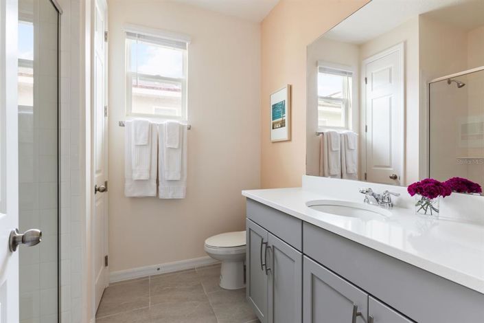 Image No.30-9 Bed House for sale