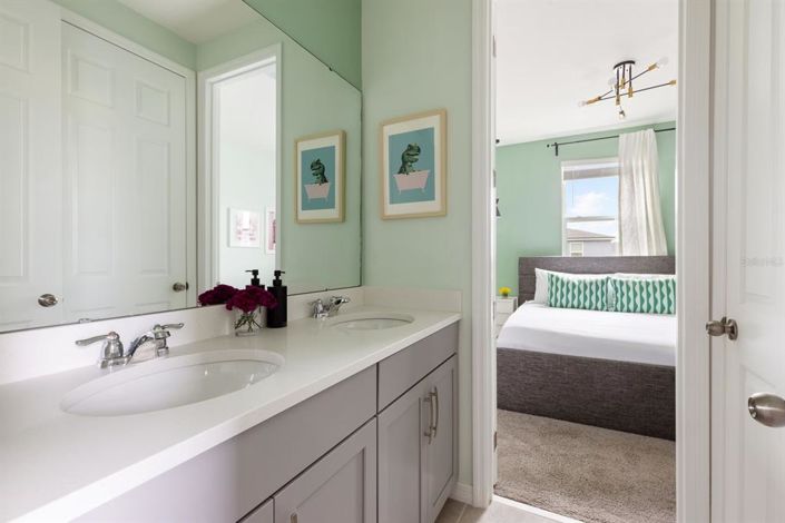 Image No.38-9 Bed House for sale