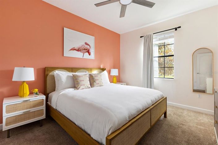 Image No.17-8 Bed House for sale