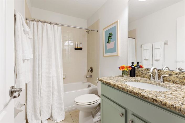 Image No.29-8 Bed House for sale