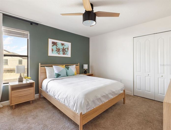 Image No.30-8 Bed House for sale