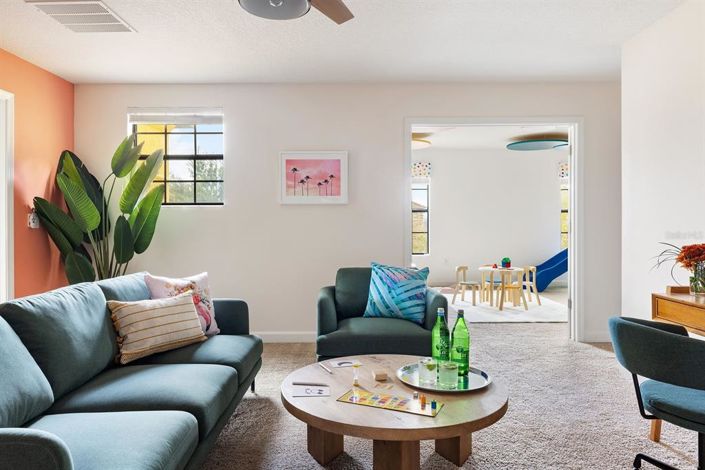 Image No.35-8 Bed House for sale