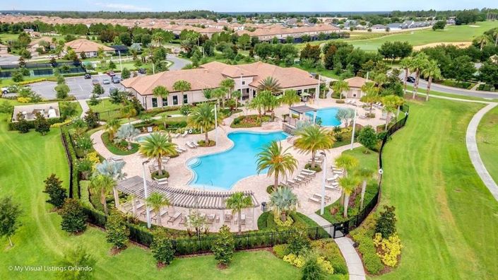 Image No.40-8 Bed House for sale