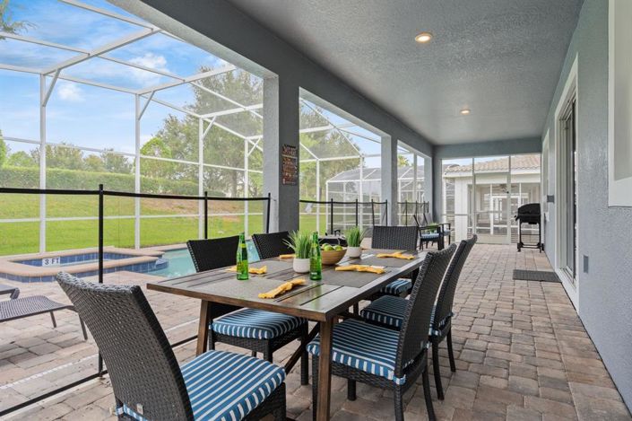 Image No.12-8 Bed House for sale