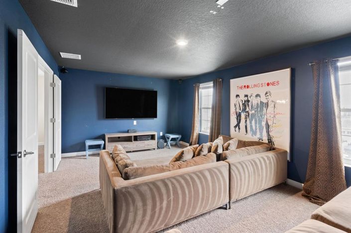 Image No.37-8 Bed House for sale