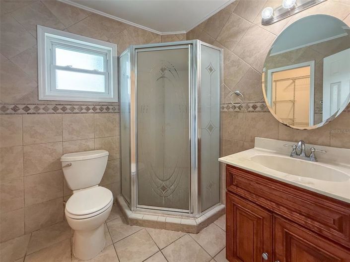 Image No.17-3 Bed House for sale