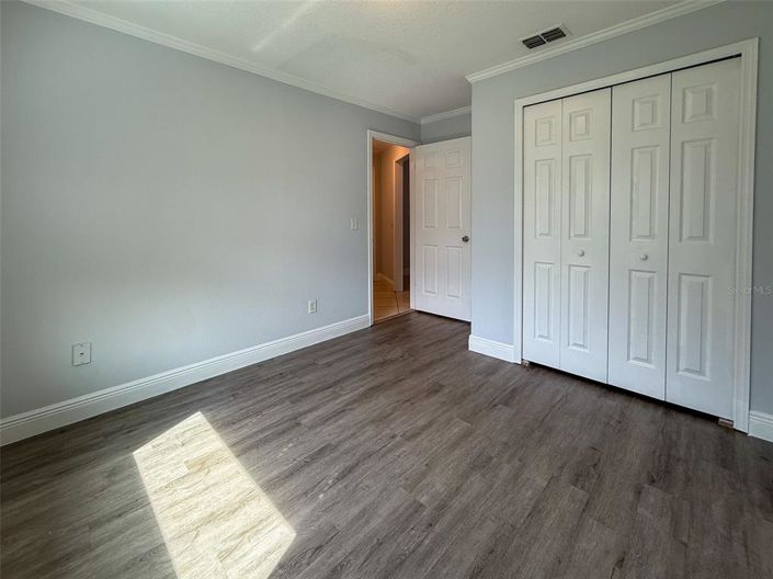 Image No.19-3 Bed House for sale