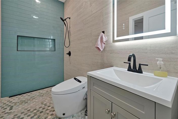 Image No.36-4 Bed House for sale