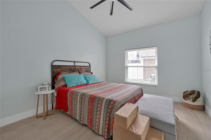 Image No.38-4 Bed House for sale