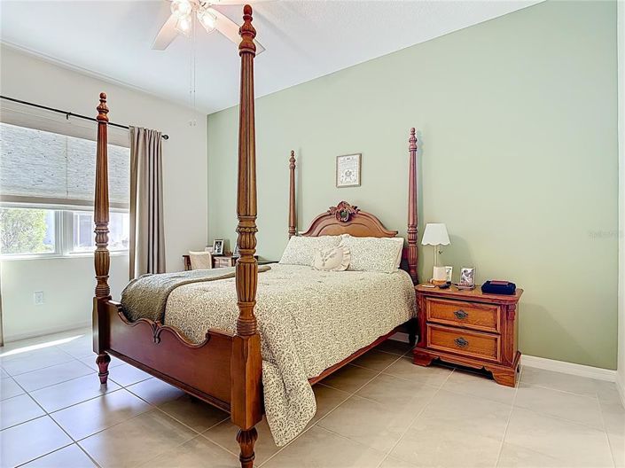 Image No.26-2 Bed House for sale