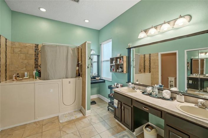 Image No.20-Maison de 4 chambres à vendre à Saint John