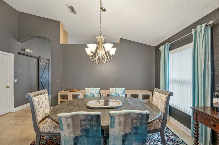 Image No.9-Maison de 4 chambres à vendre à Saint John