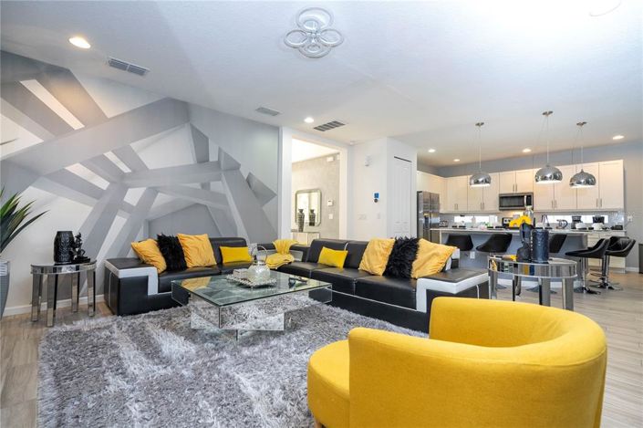 Image No.19-6 Bed House for sale