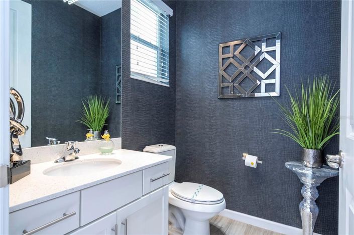 Image No.27-6 Bed House for sale