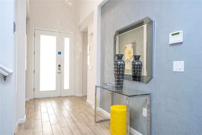 Image No.3-6 Bed House for sale