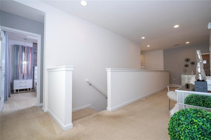 Image No.41-6 Bed House for sale