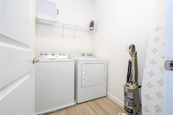 Image No.52-6 Bed House for sale