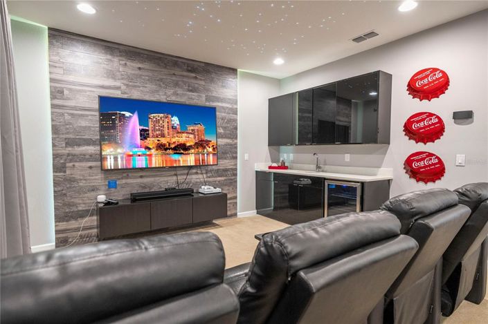 Image No.56-6 Bed House for sale