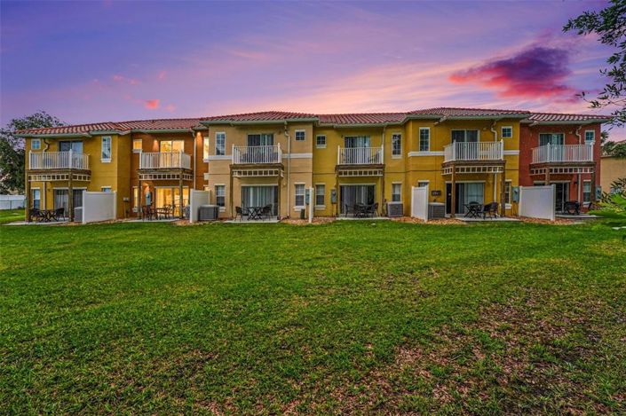 Image No.3-Maison de ville de 3 chambres à vendre à Saint John