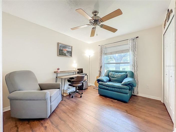 Image No.23-4 Bed House for sale