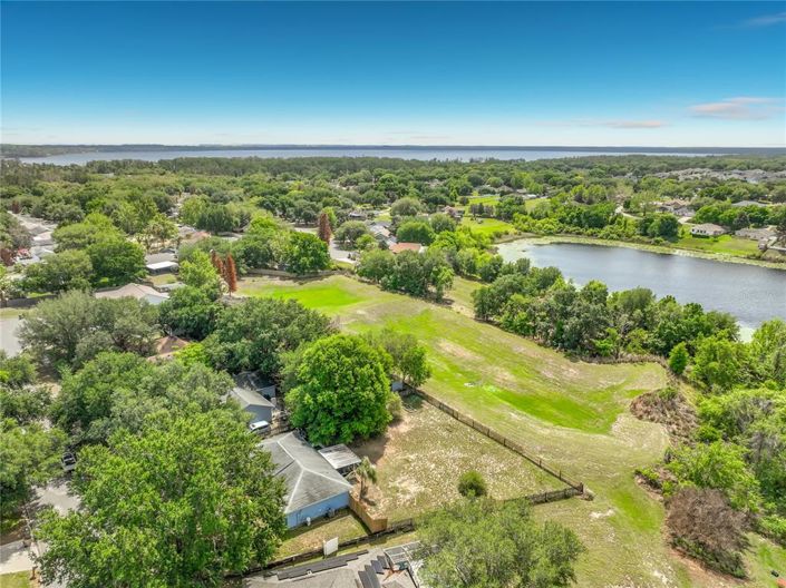 Image No.35-4 Bed House for sale