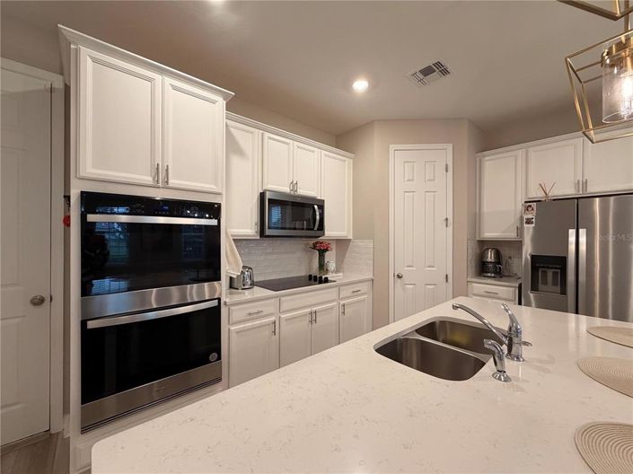 Image No.11-3 Bed House for sale