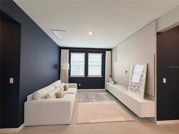 Image No.21-3 Bed House for sale